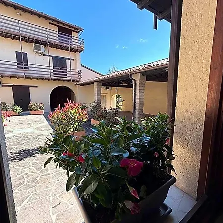 Corte Al Moniga del Garda