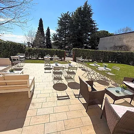 Bed and Breakfast Corte Al 3*