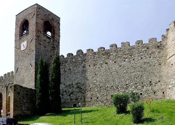 Corte Al Alojamento de Acomodação e Pequeno-almoço Moniga del Garda
