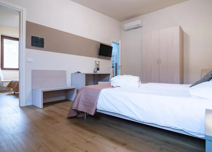 Corte Al 3* Moniga del Garda